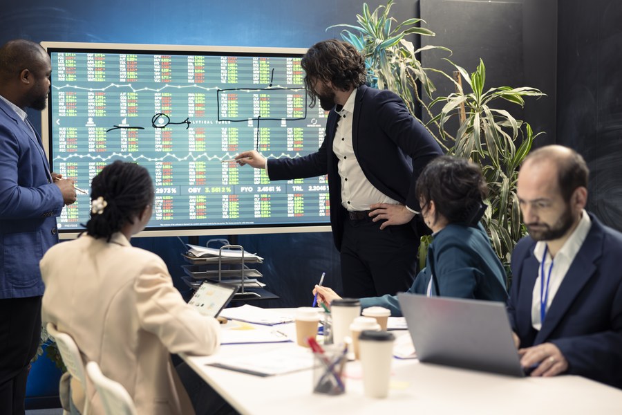 AML & Compliance — Mercantil Financial Group